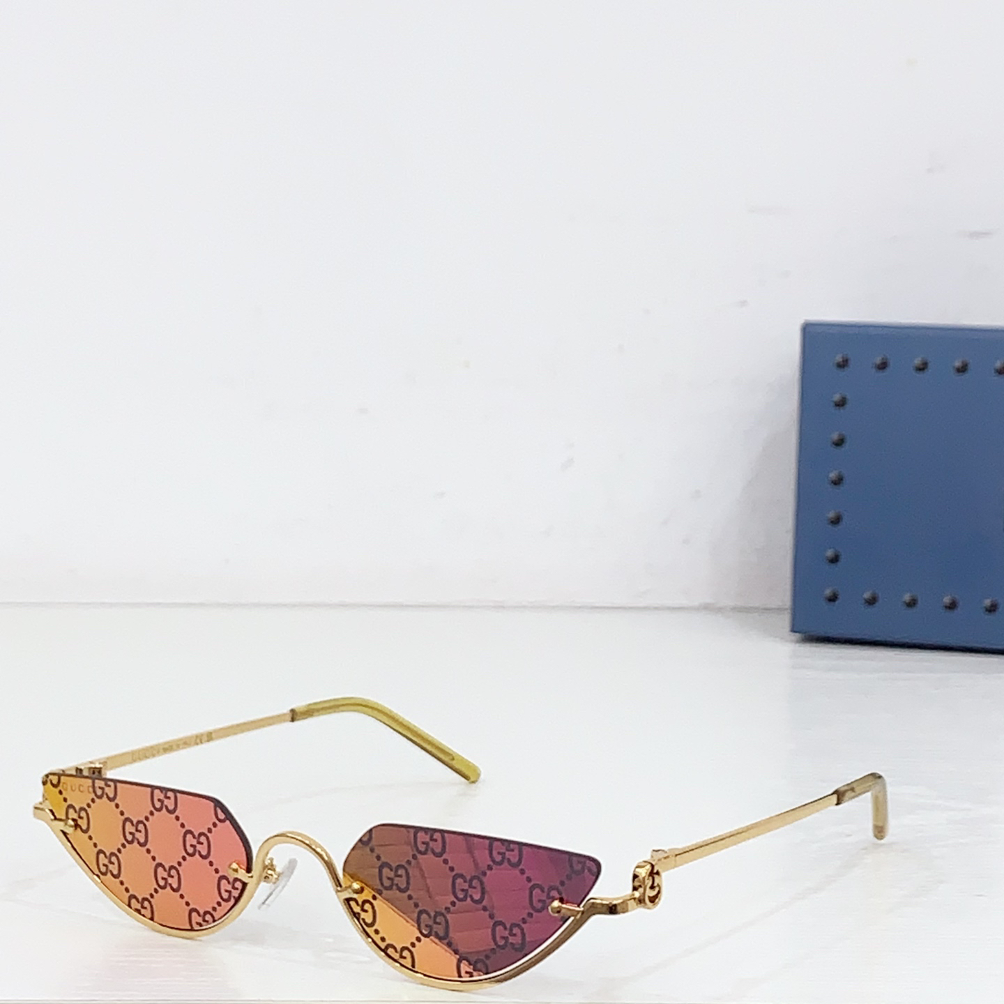Gucci glasses-57
