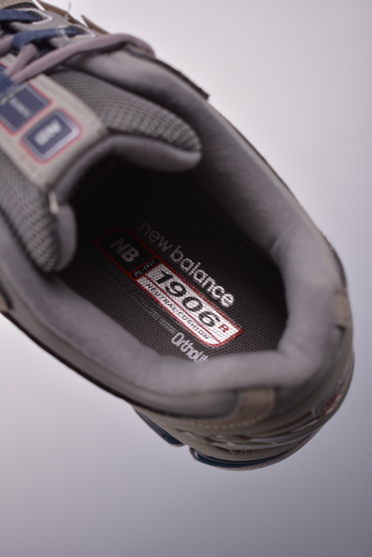 New Balance Sneakers-171