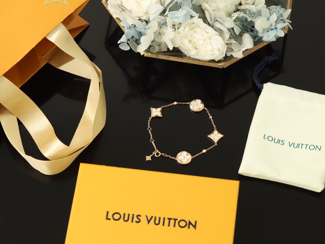 LV Bracelet-42