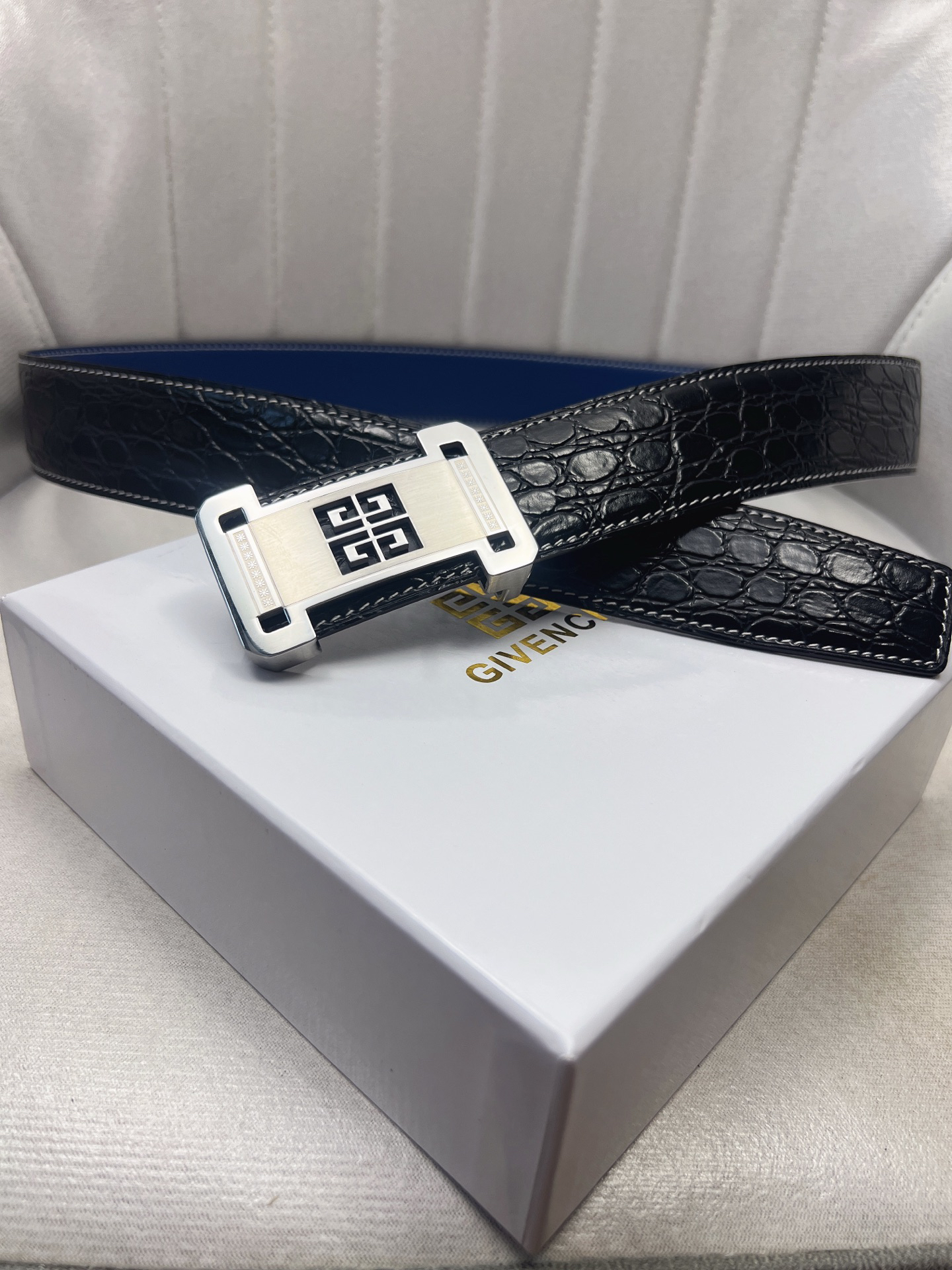 Givenchy belt-133