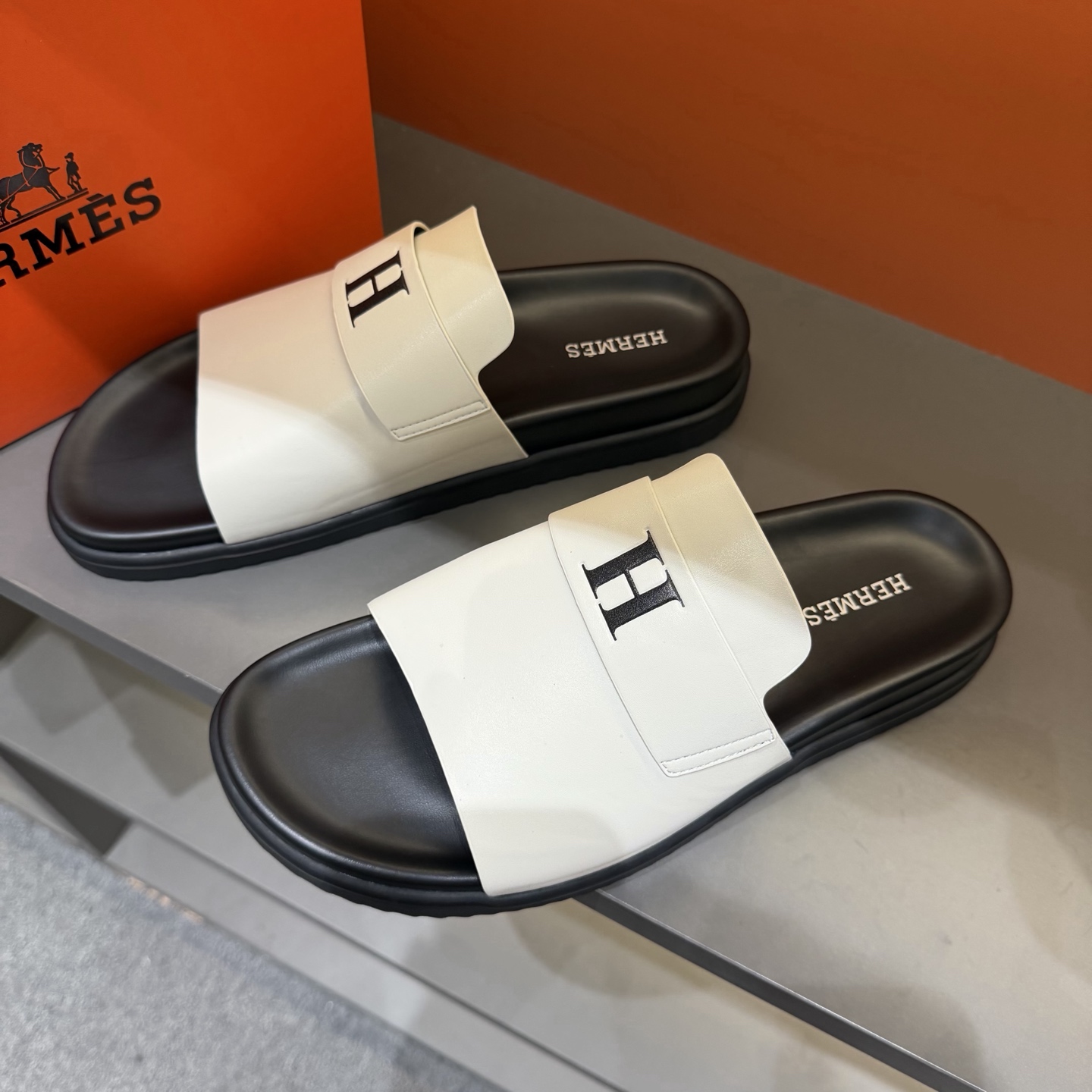 Hermes Summer footwear
