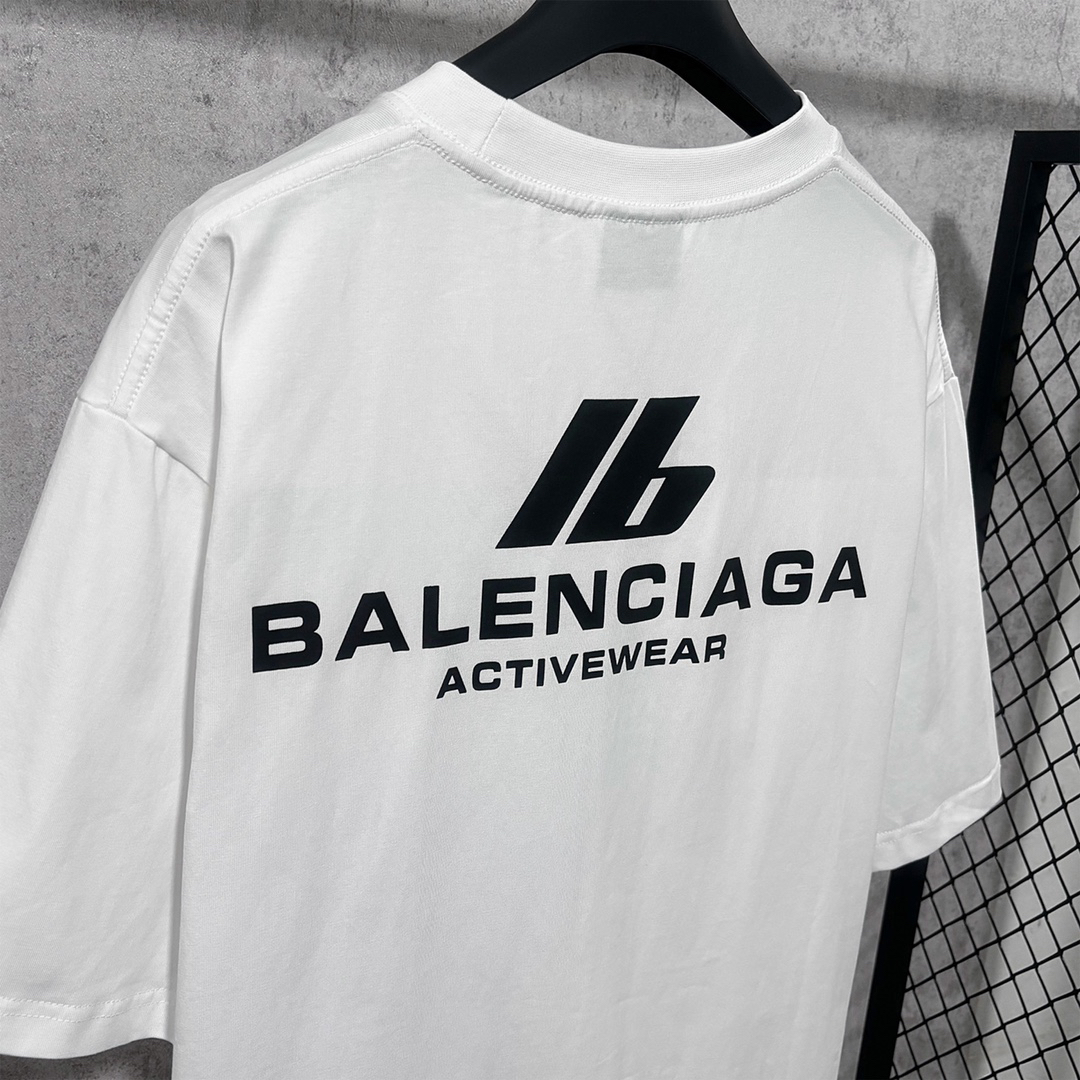 Balenciaga clothing-73