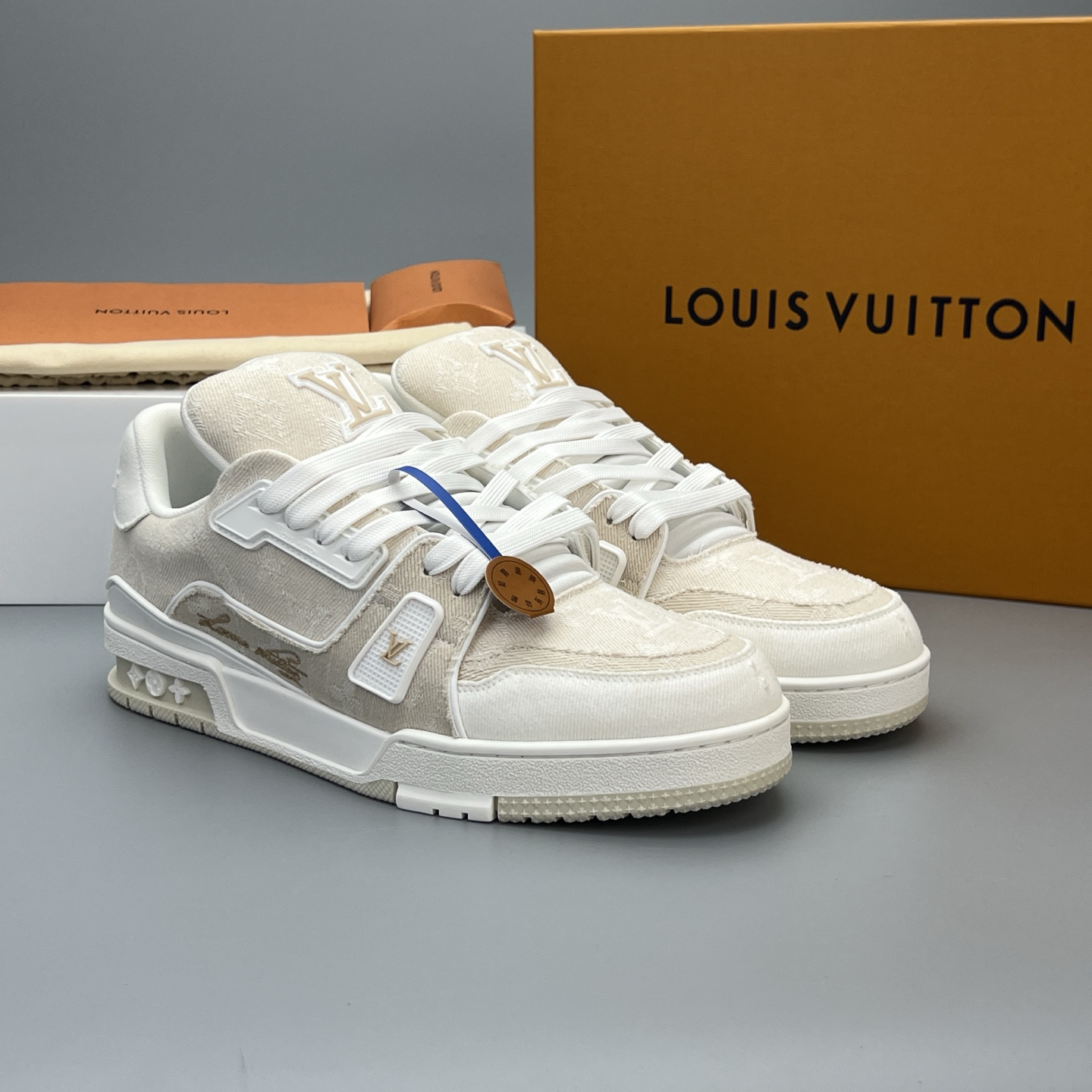 Lv Sneakers-149