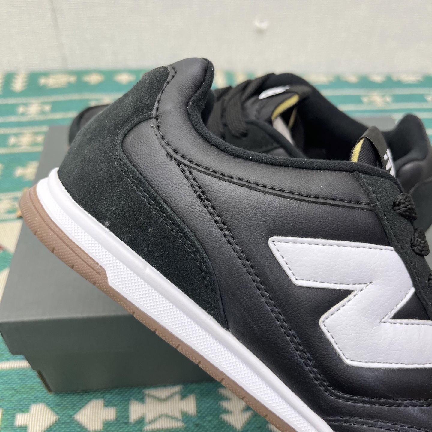 New Balance Sneakers-244