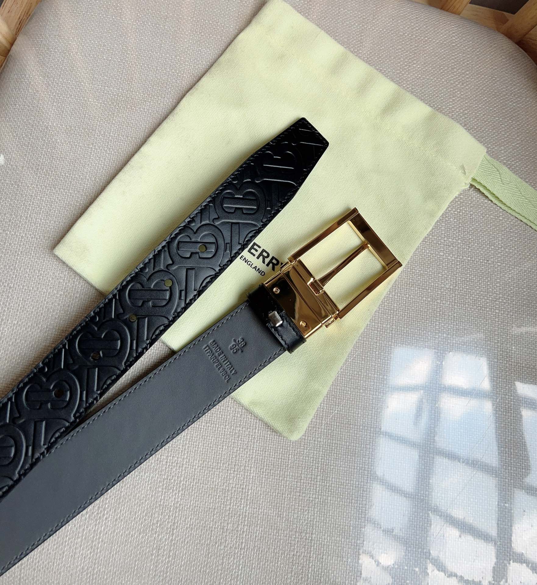 Burberry belt-45