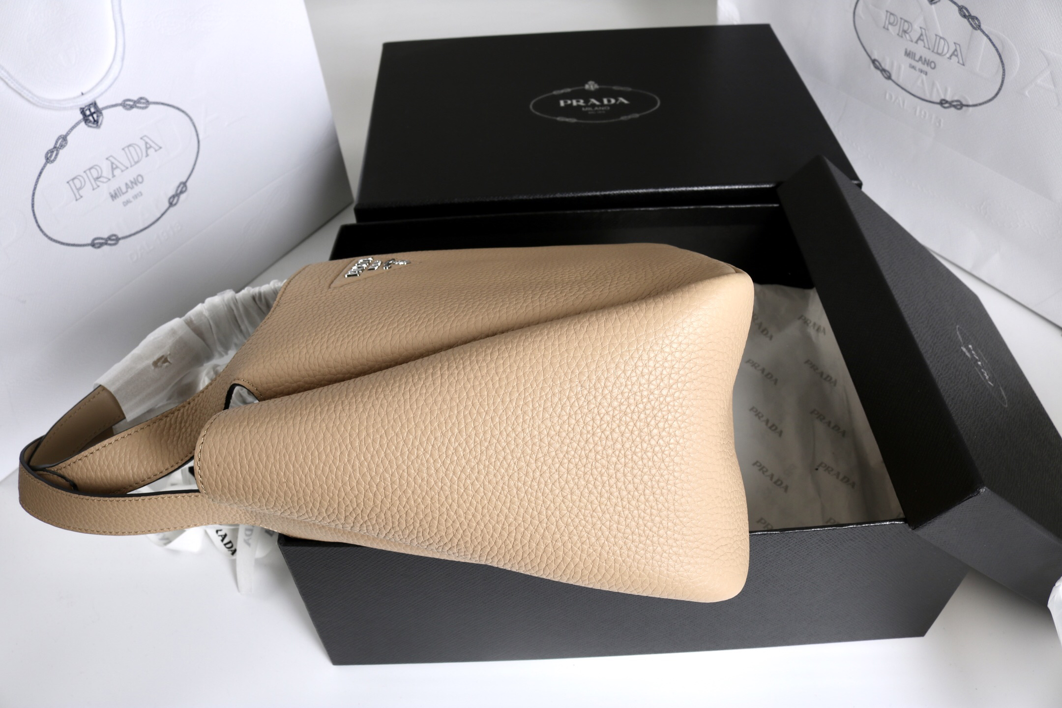 Prada Hot New Product-84