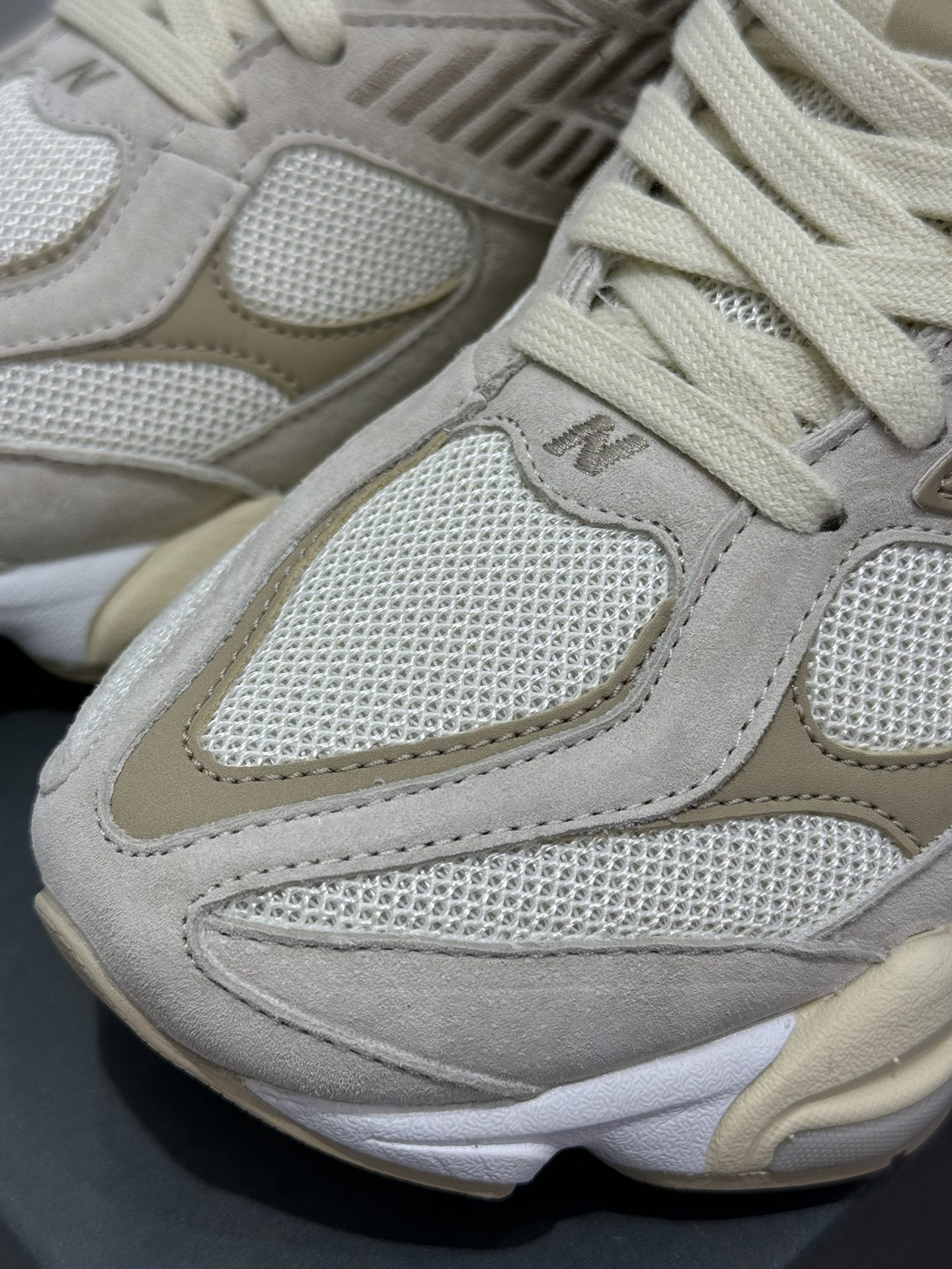 New Balance Sneakers-188