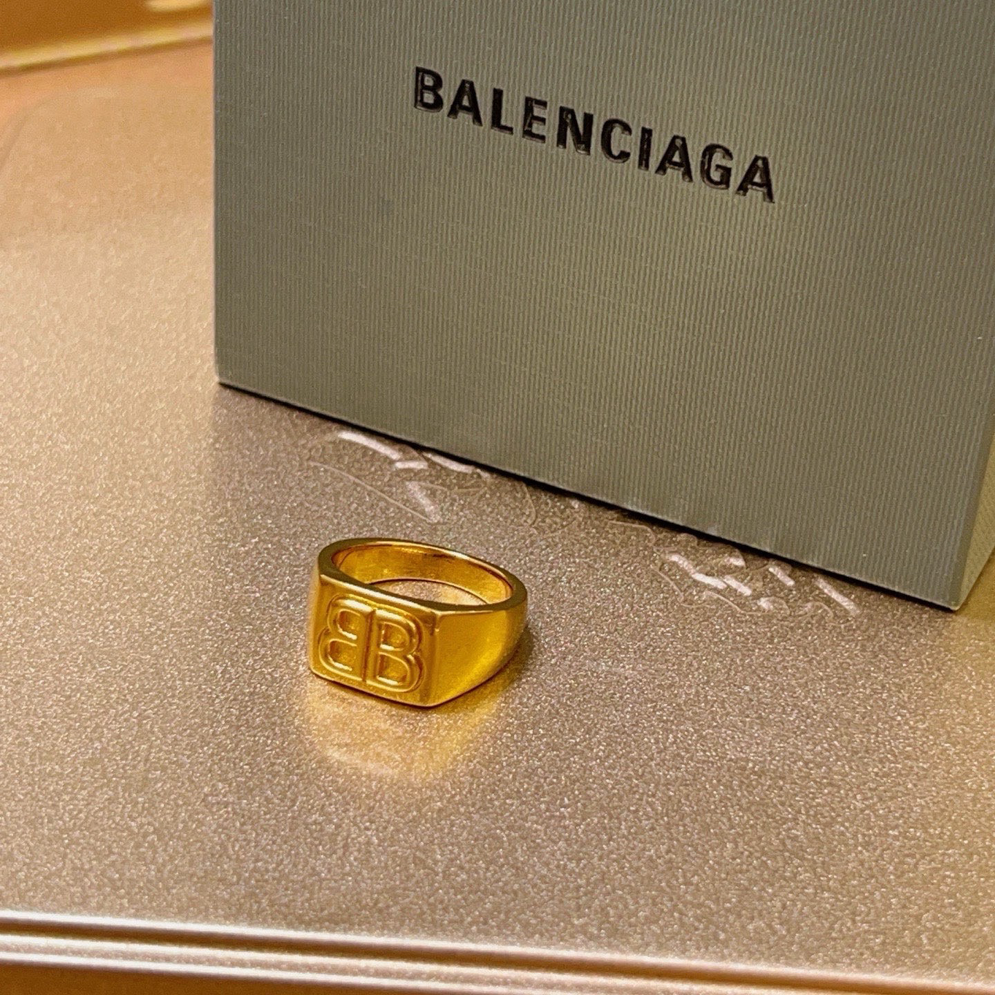 Balenciaga ring-42