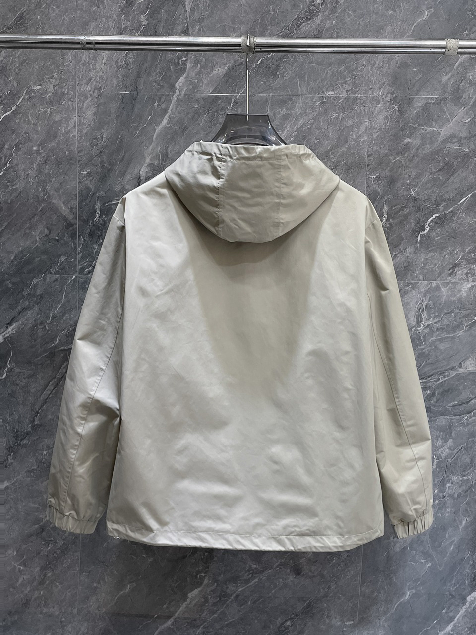 Prada Clothing-106