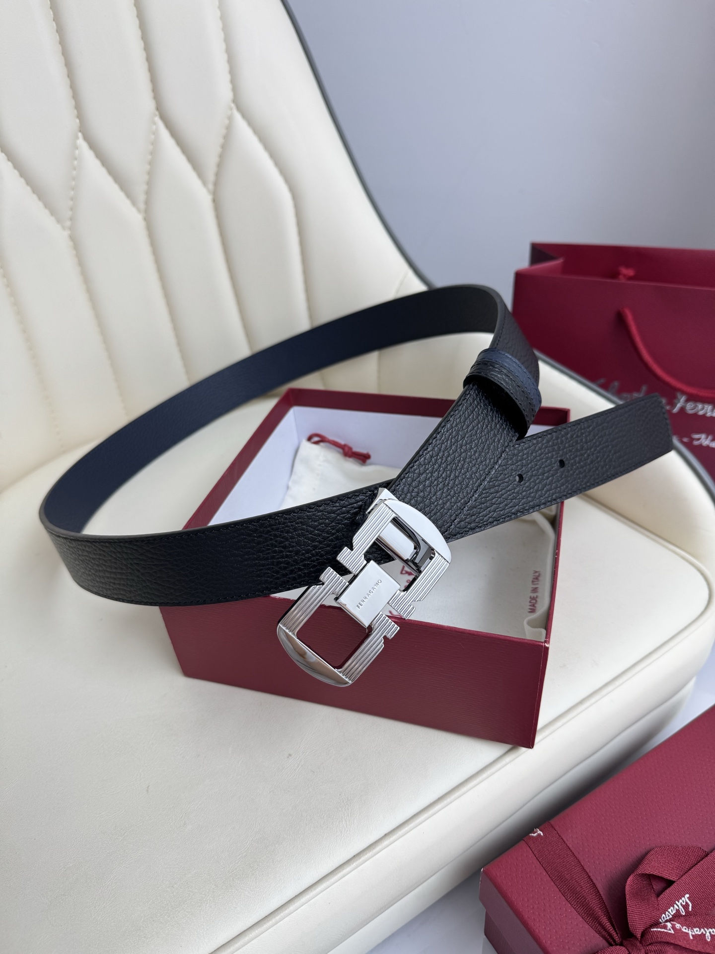 Ferragamo belt-108