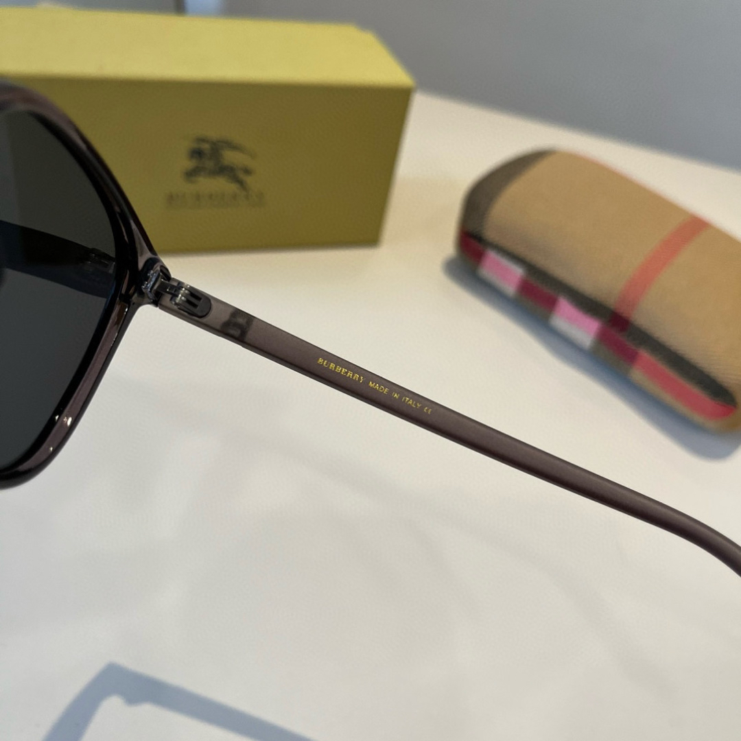 Burberry glasses-20