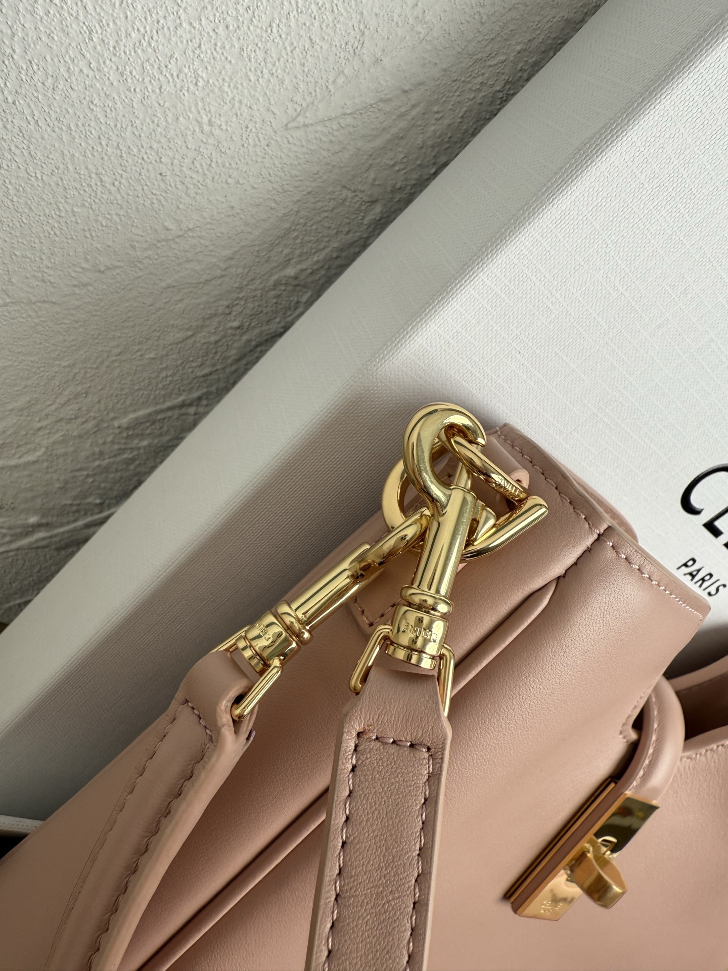 Celine Hot New Product-15