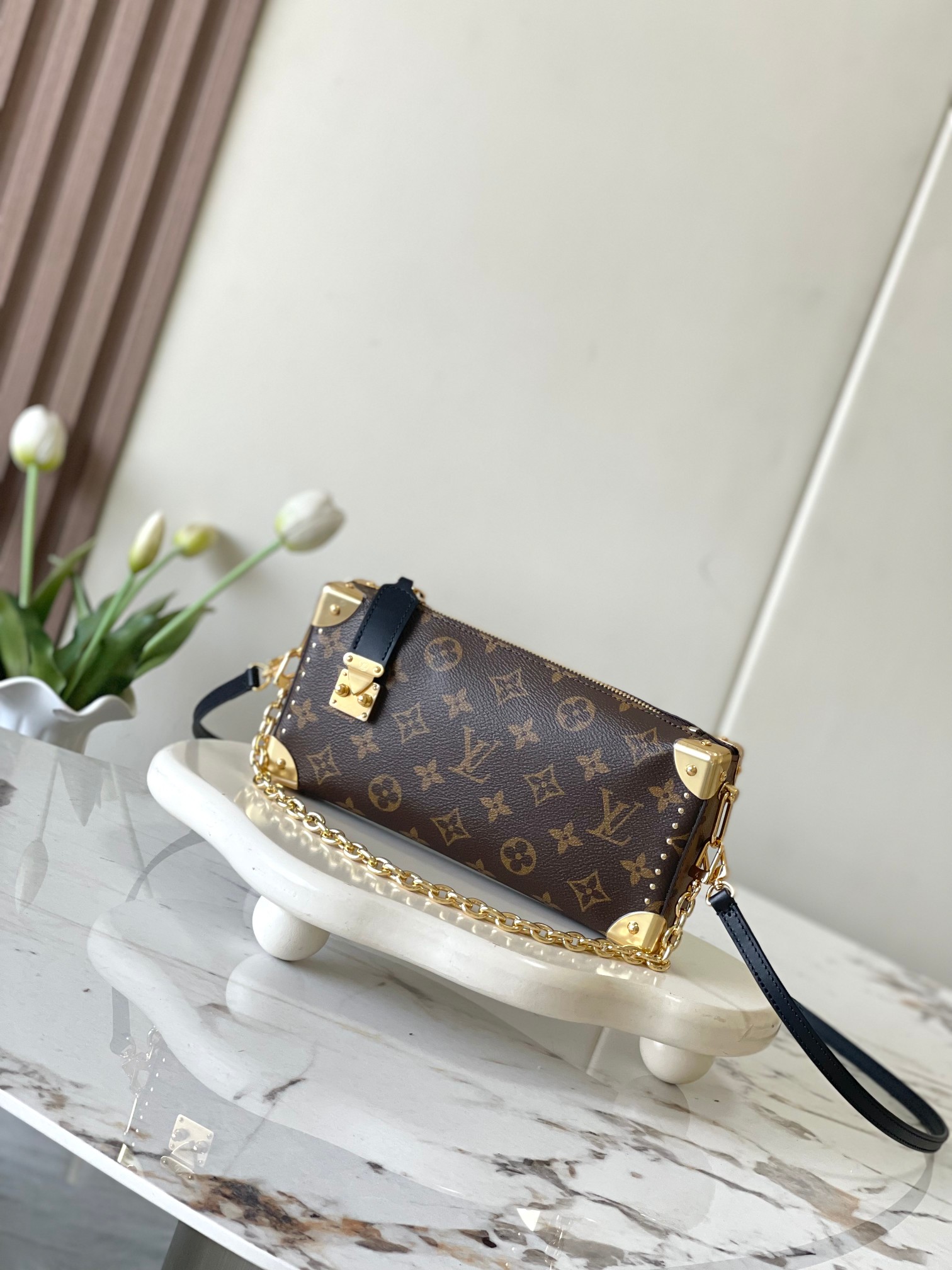 Louis Vuitton Hot New Product-92