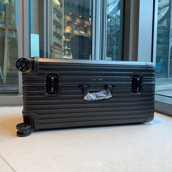 RIMOWA luggage-7