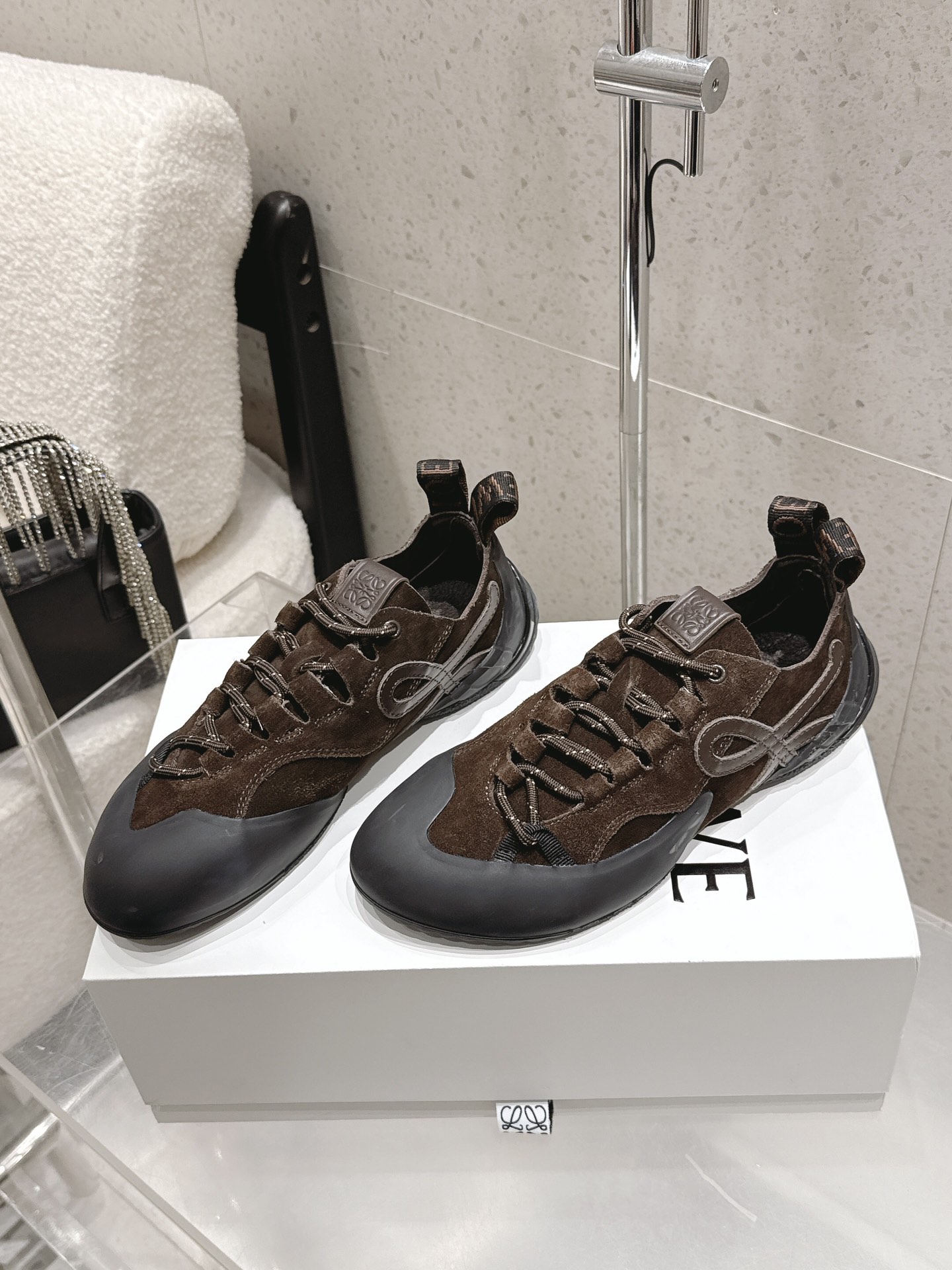 Loewe Sneakers