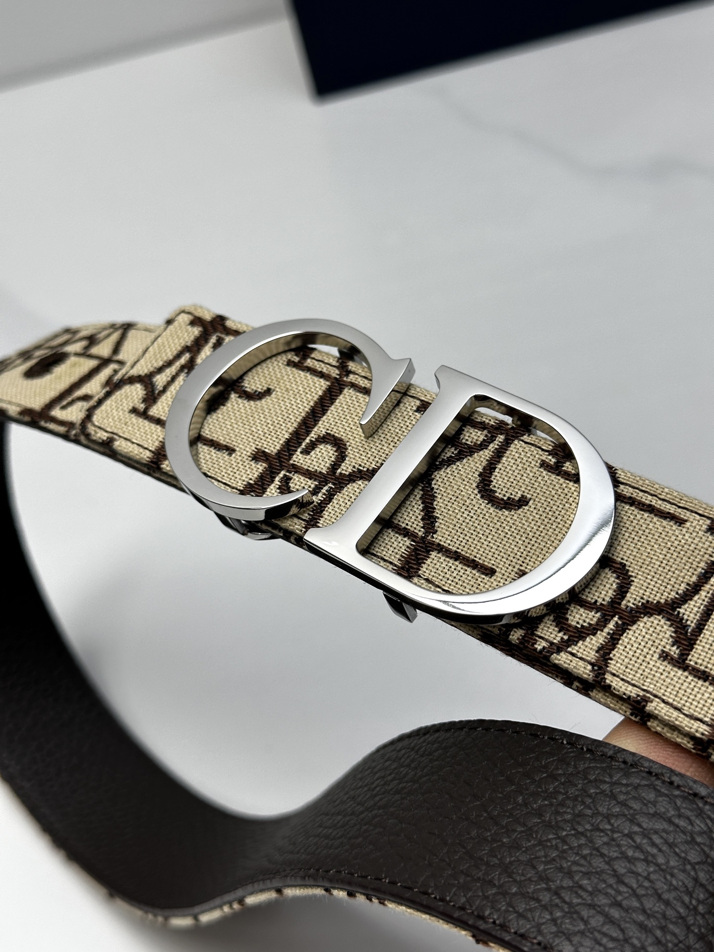 Dior belt-117