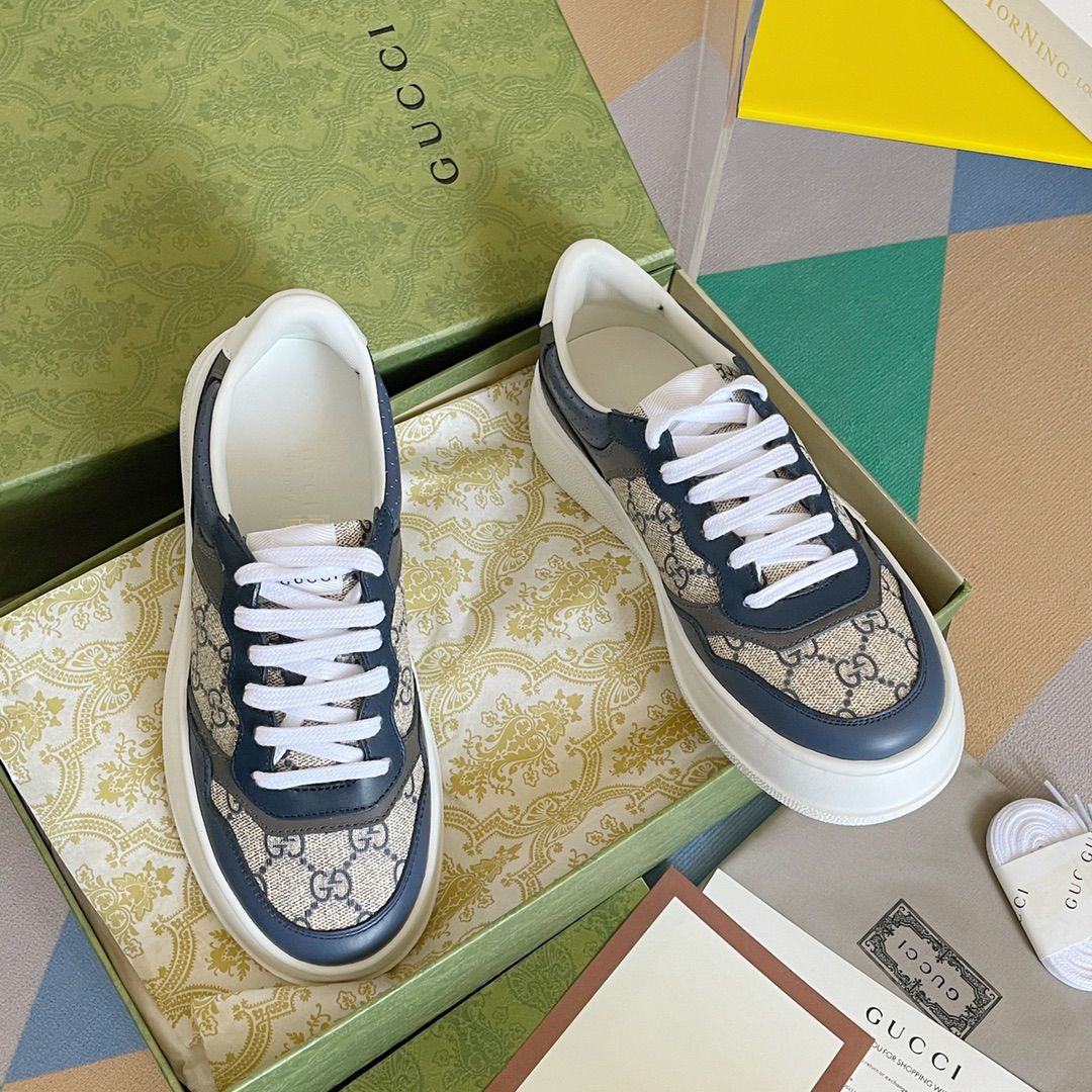 Gucci Sneakers-164