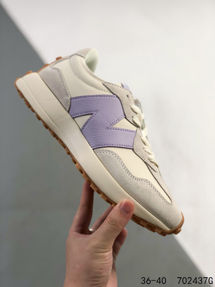 New Balance Sneakers-386