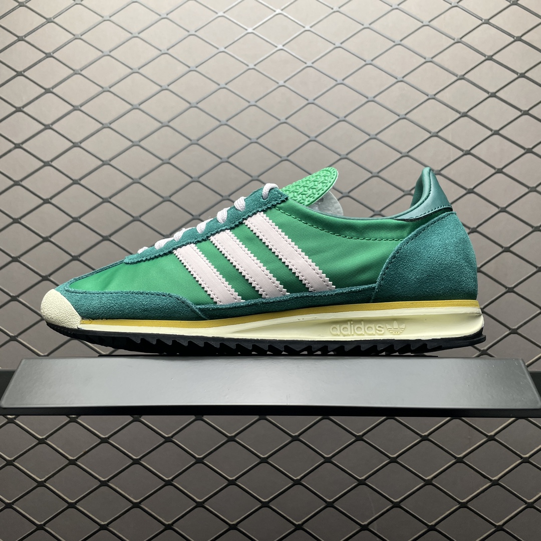 Adidas Sneakers-143