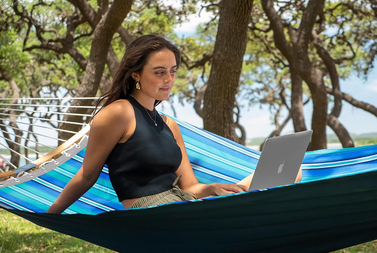 SUPERJARE Hammock with Stand, 2 Person Heavy Duty Hammock with Padded Cotton, Detachable Pillow & Strong Curved-Bar & Portable Carrying Bag, Perfect for Outdoor & Indoor, Aqua Blue