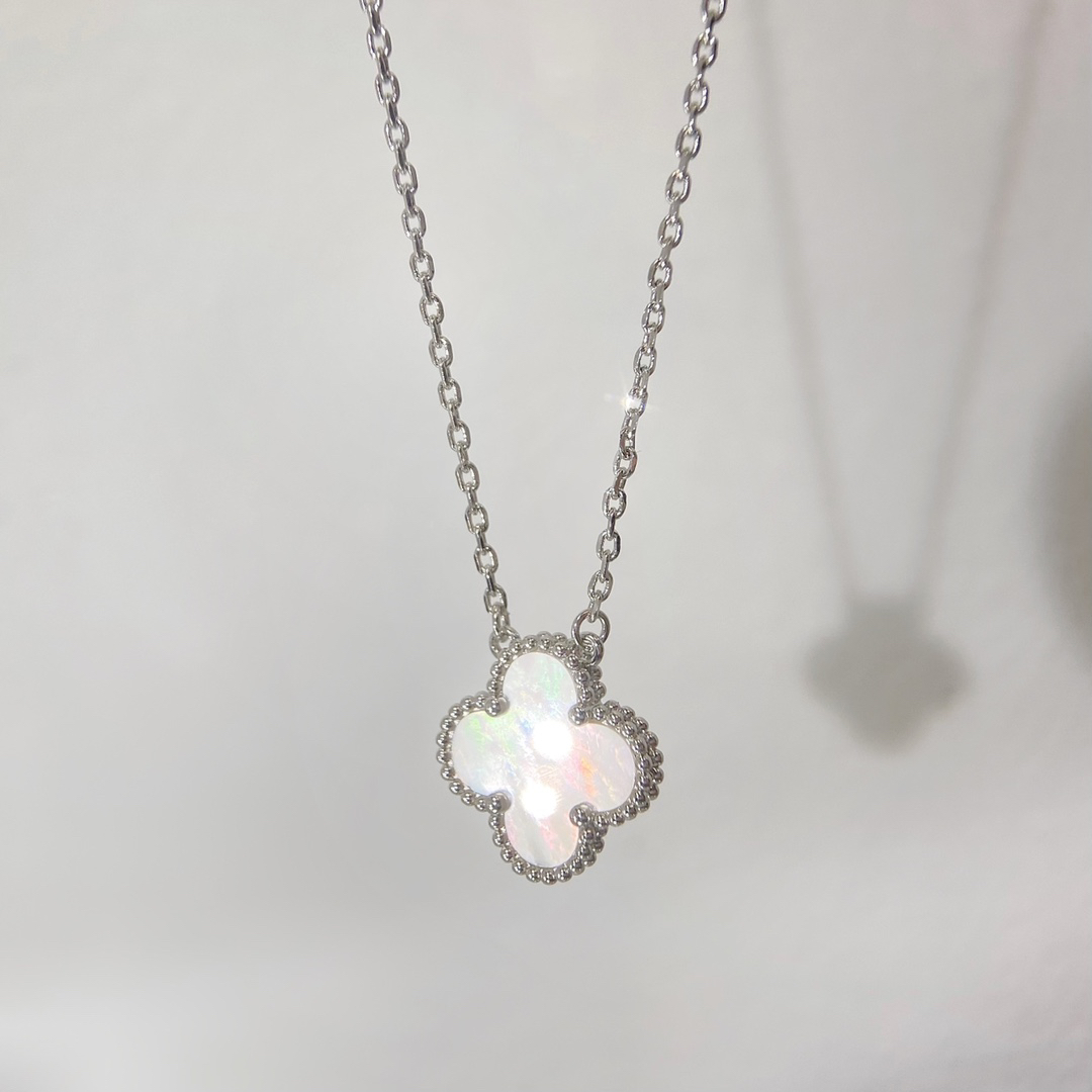 Van Cleef & Arpels necklace-34