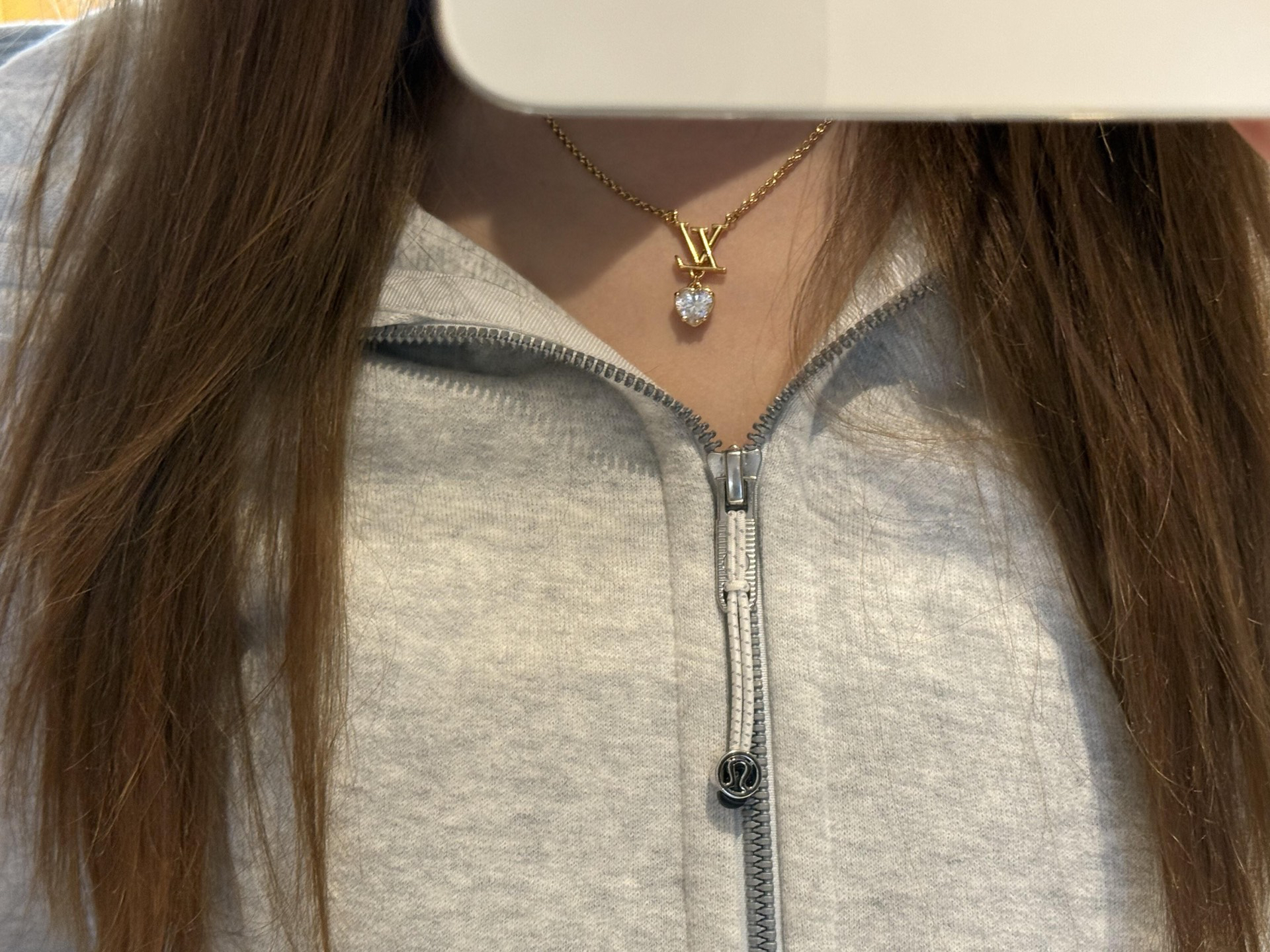 LV necklace-45