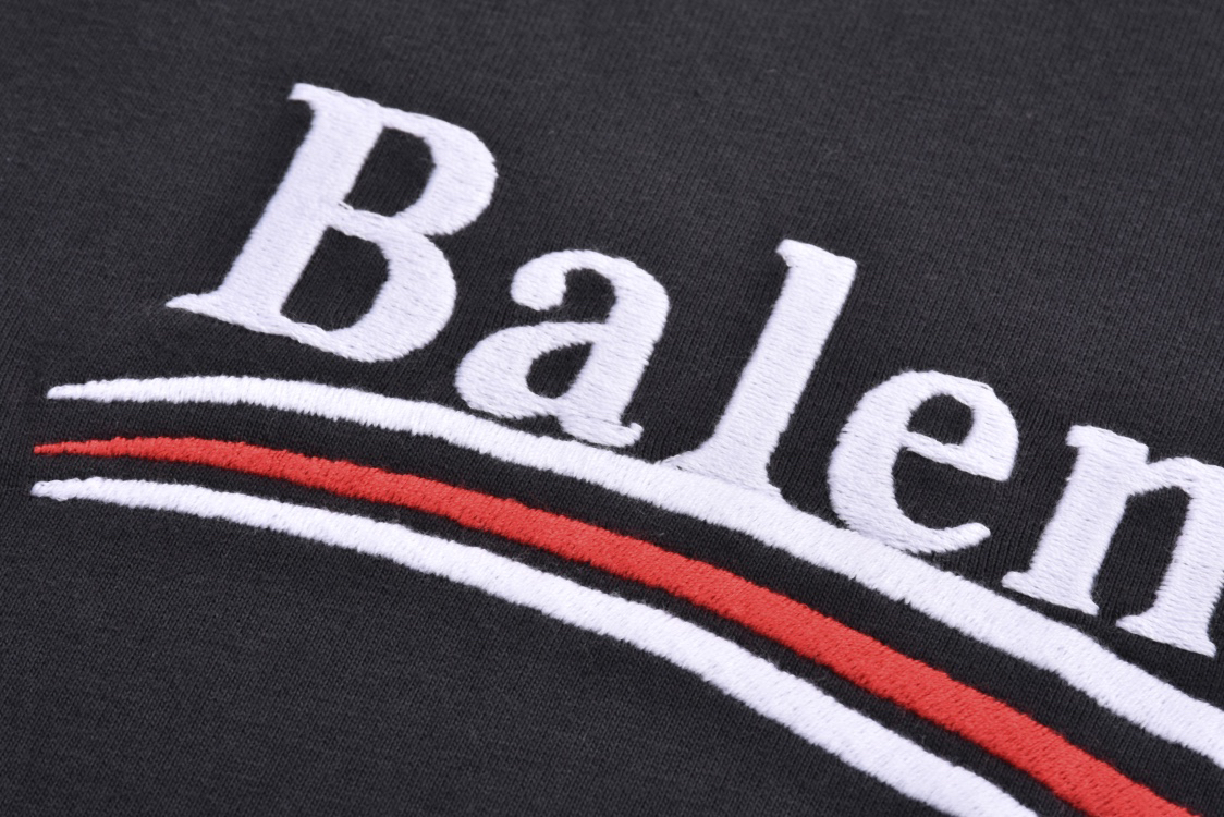 Balenciaga clothing-260