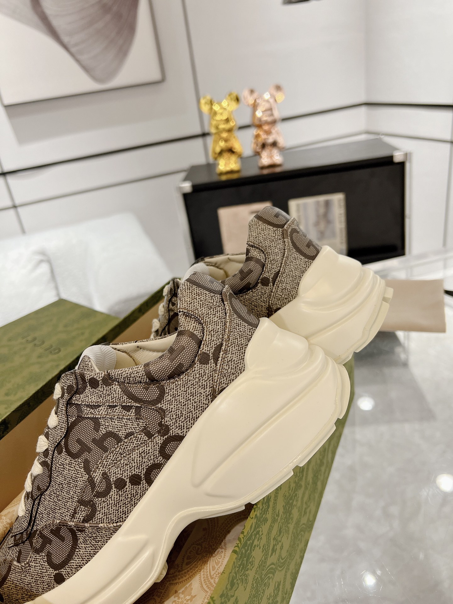 Gucci Sneakers-29