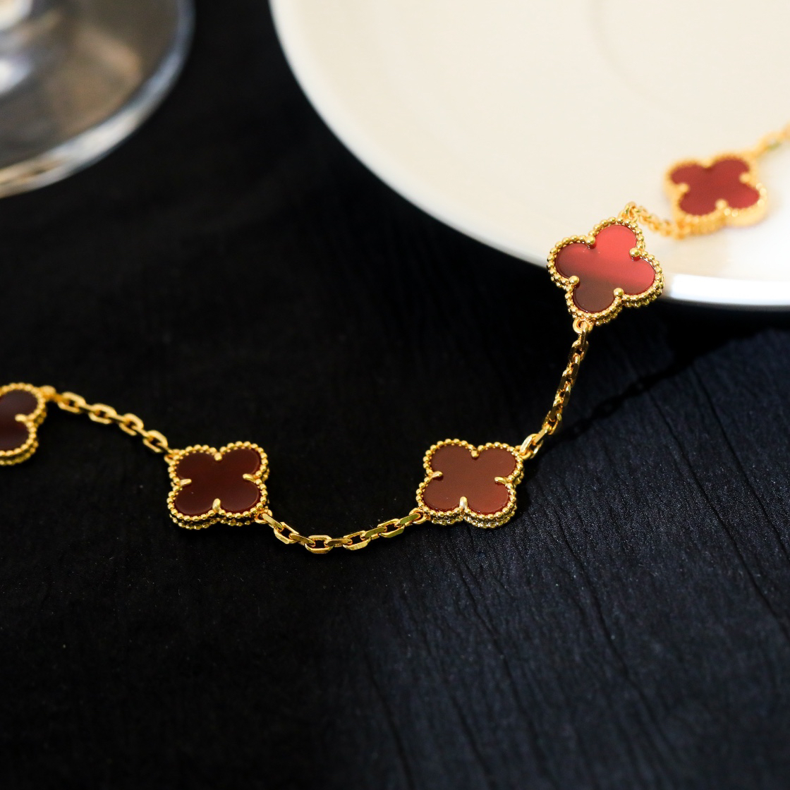 Van Cleef & Arpels Bracelet-73