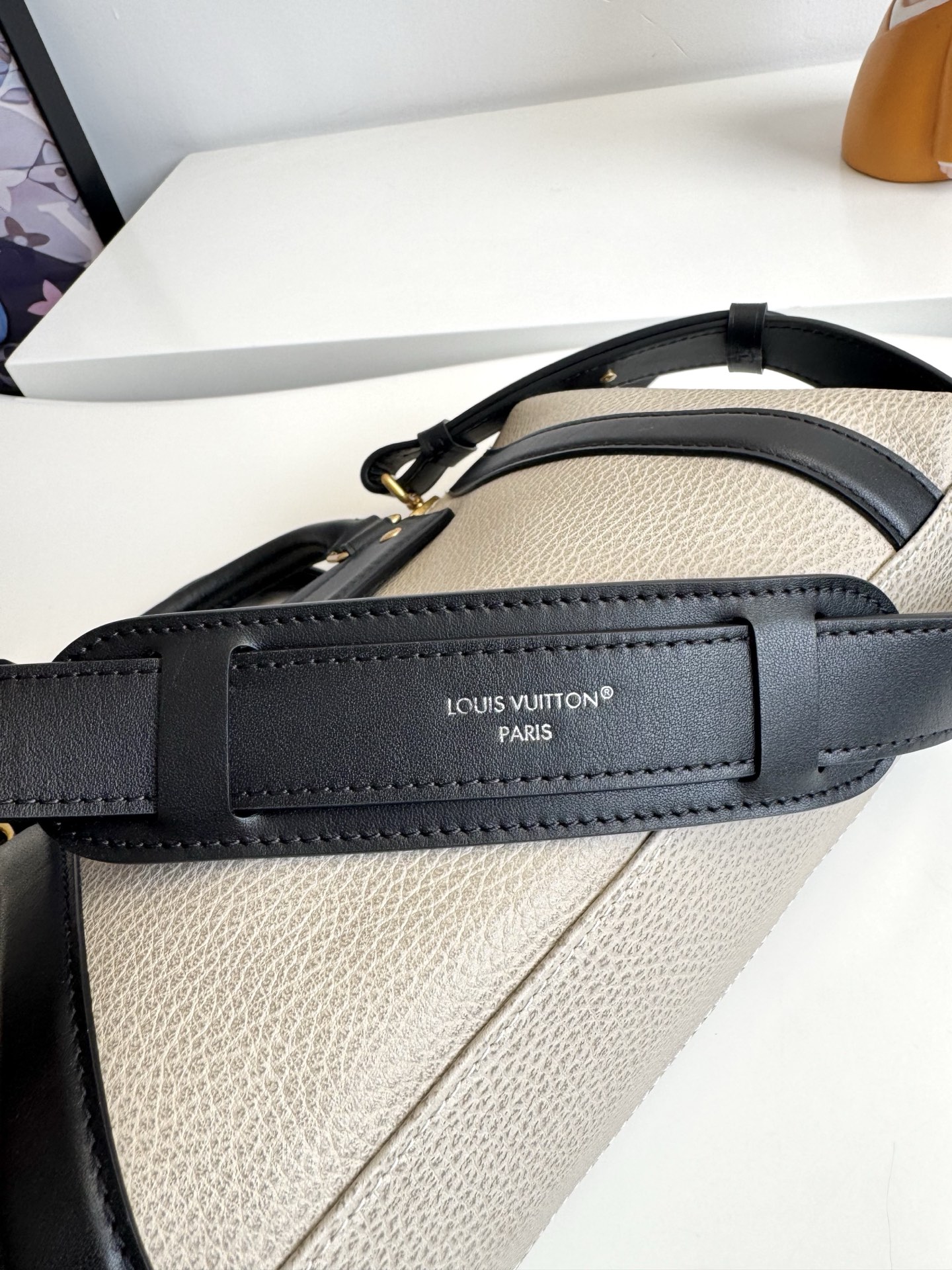 Louis Vuitton Hot New Product-201