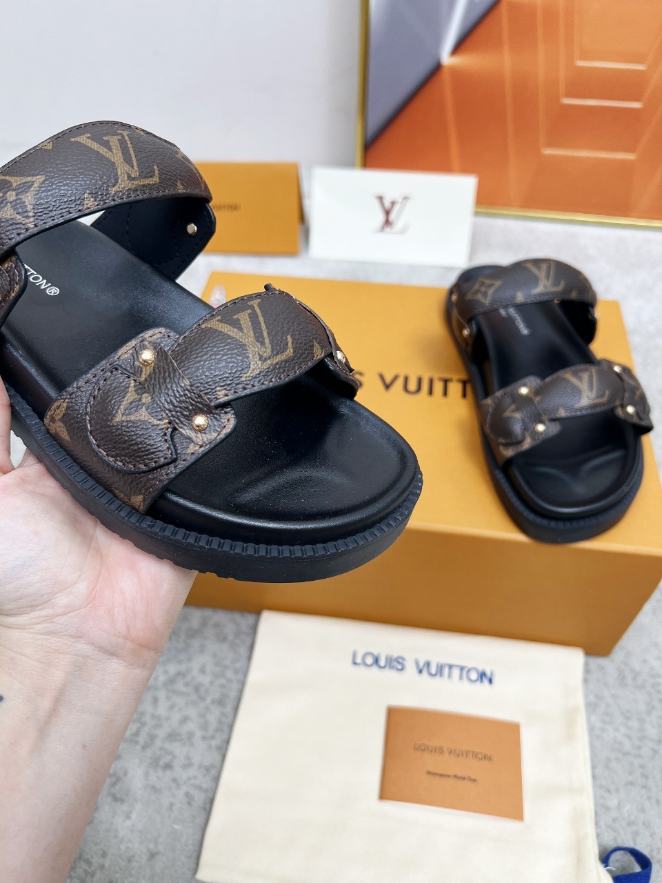 LV Summer footwear