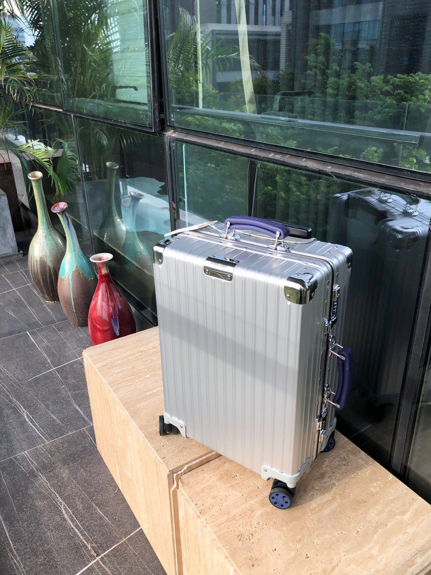 RIMOWA luggage-19