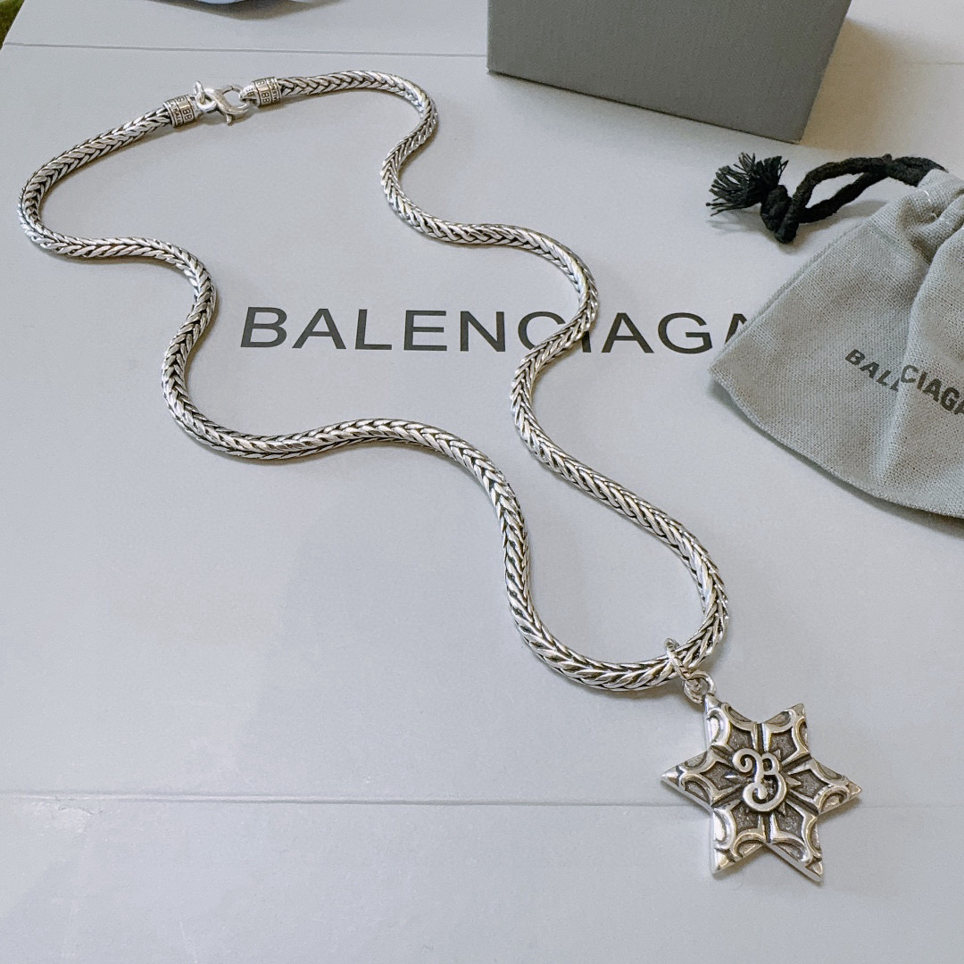 Balenciaga necklace-62