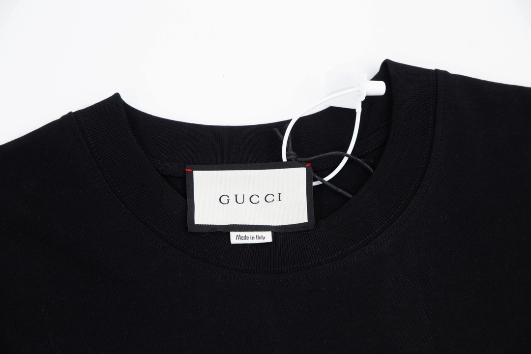 LV clothing-59
