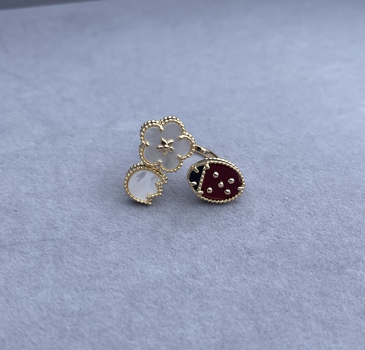 Van Cleef & Arpels ring-5