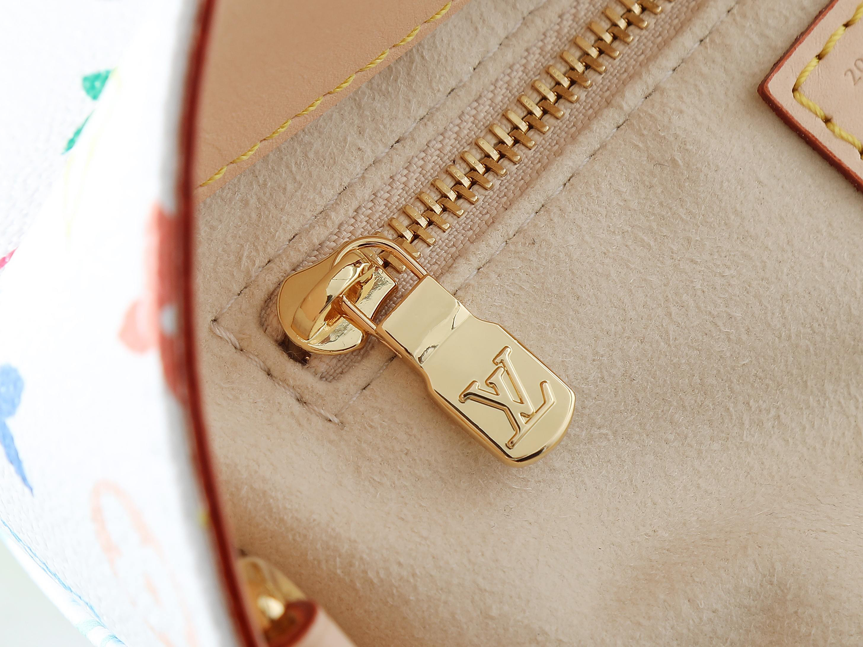 Louis Vuitton Hot New Product-12