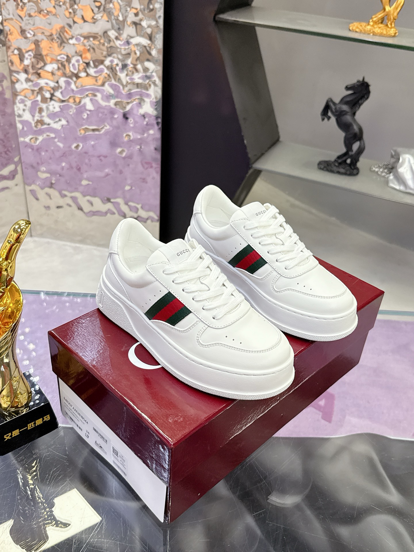 Gucci Sneakers-136