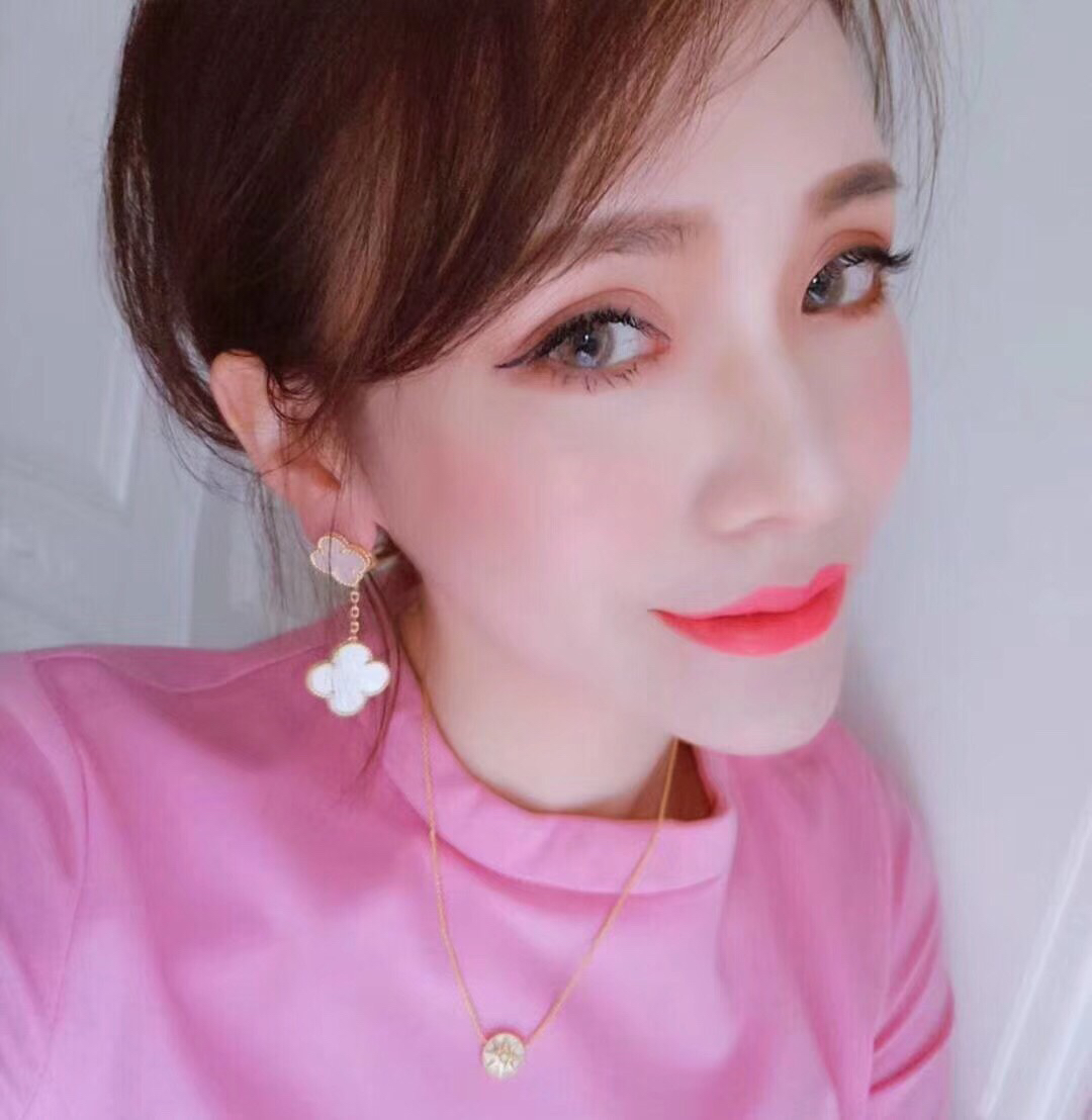 Van Cleef & Arpels earring-112