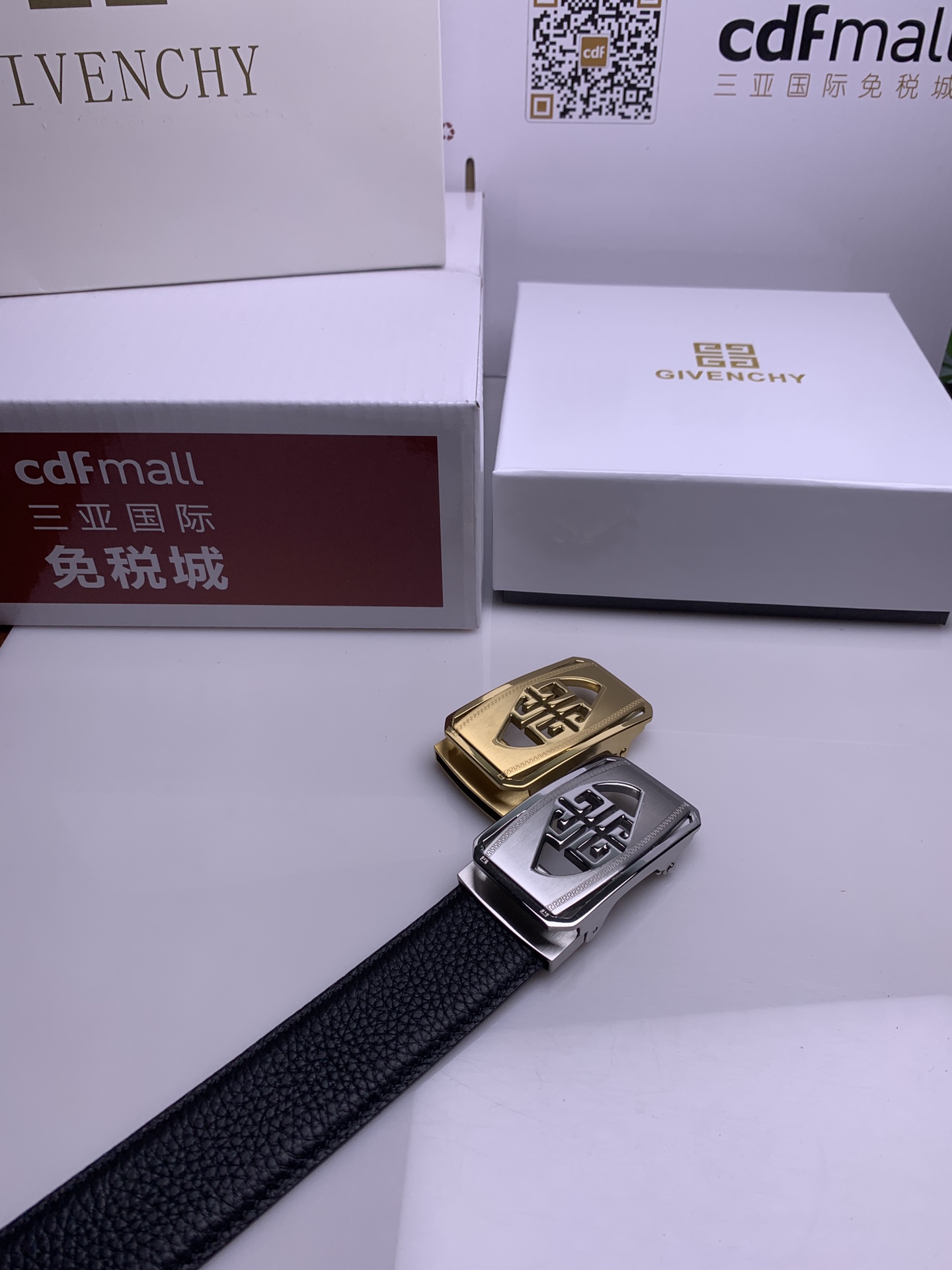 Givenchy belt-95