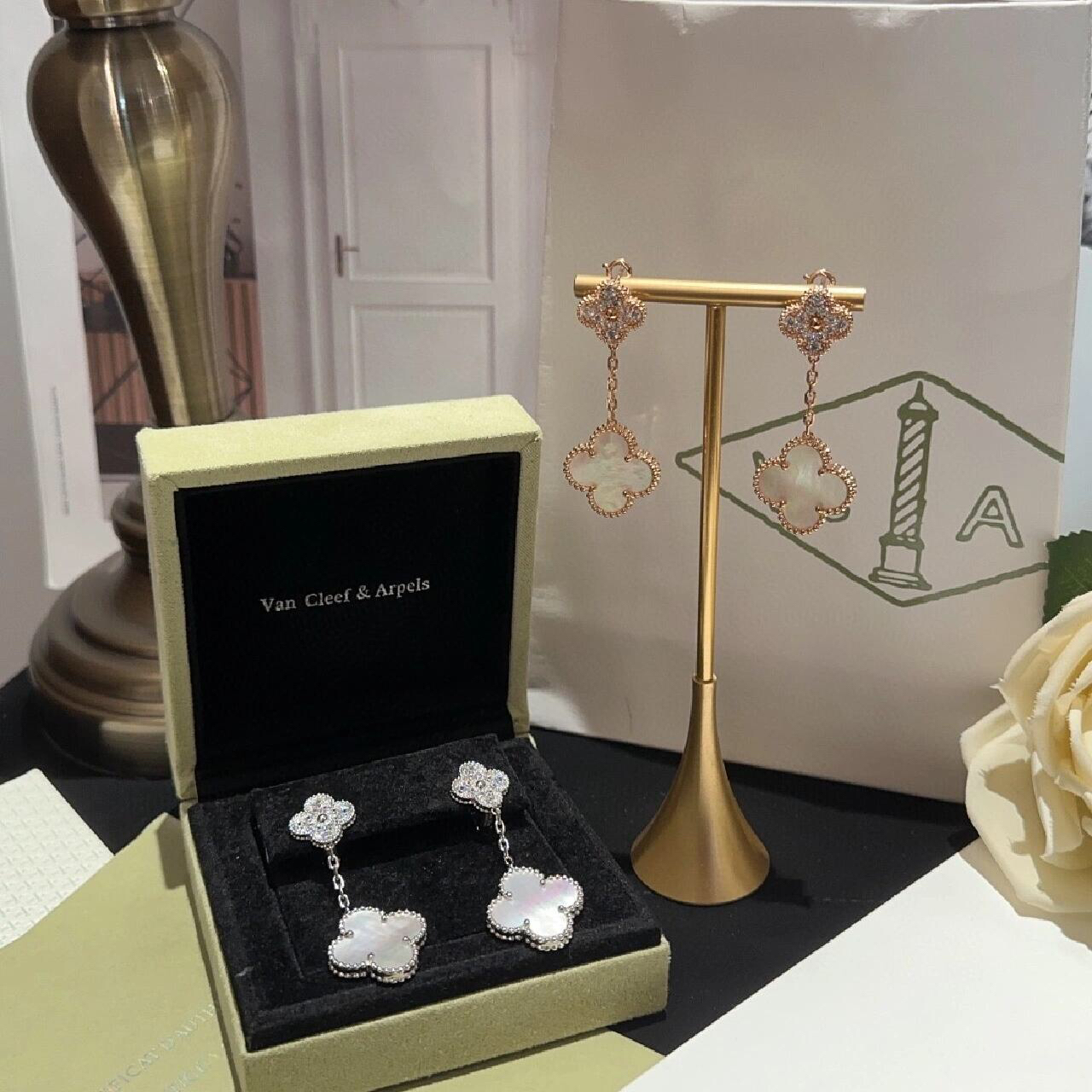 Van Cleef & Arpels earring-88