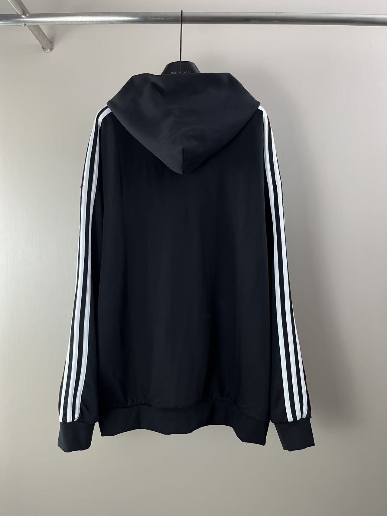 Balenciaga Clothing-346