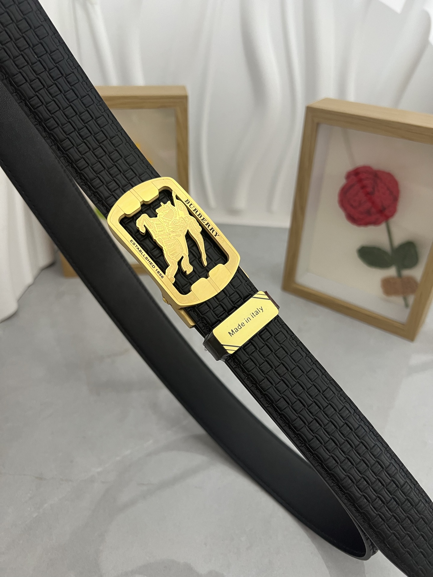 Burberry belt-53
