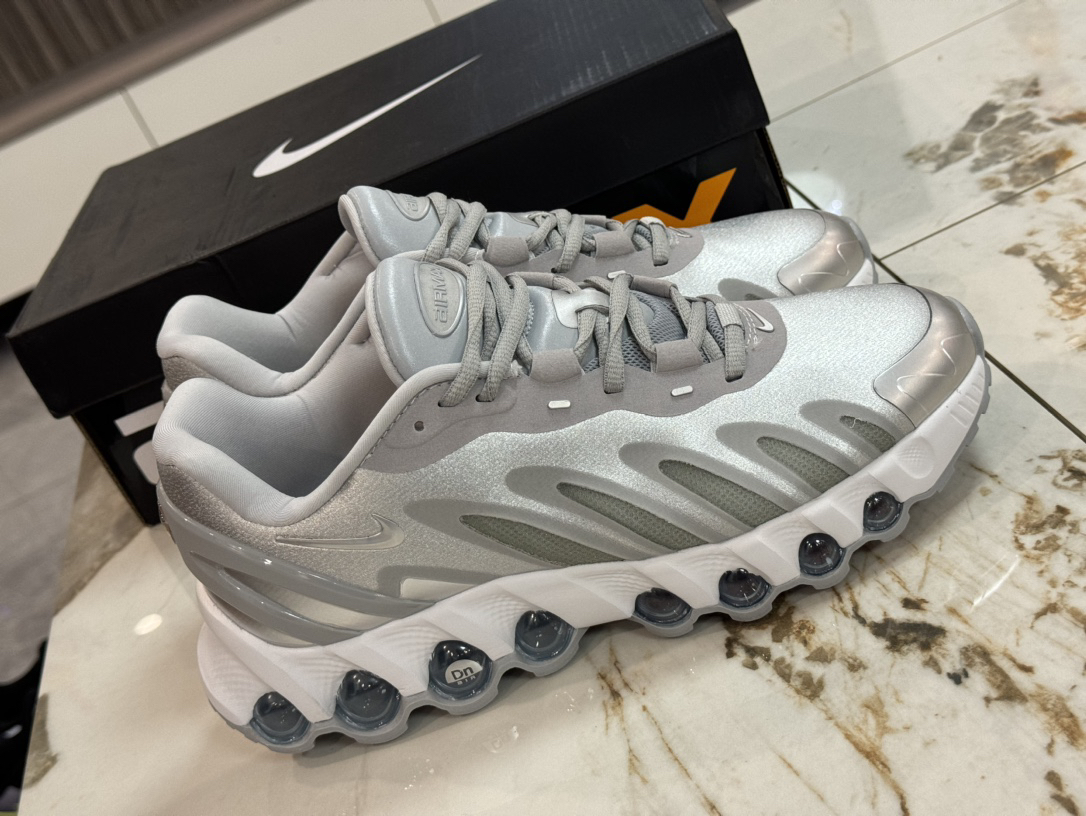 Nike Sneakers-259