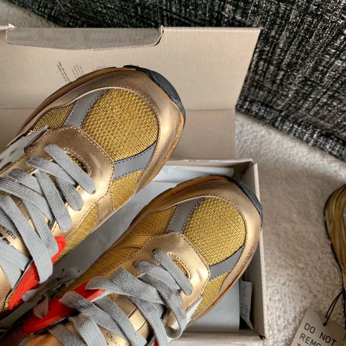 Golden Goose Sneakers-78