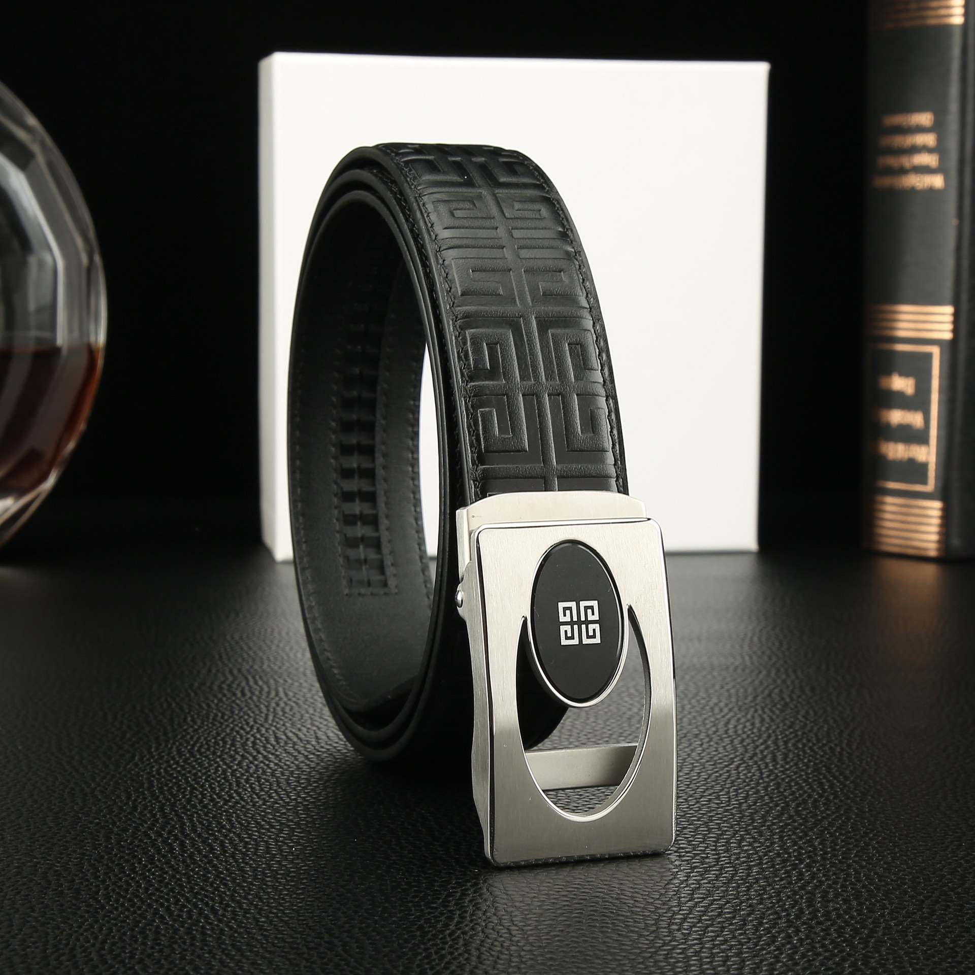 Givenchy belt-34
