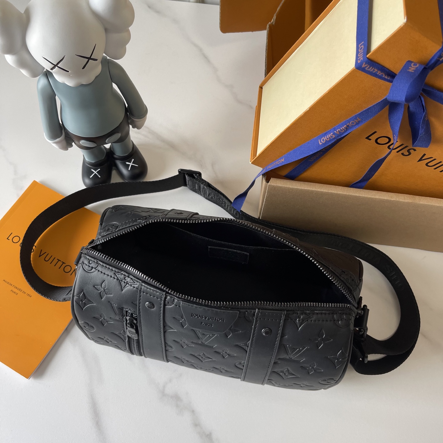 Louis Vuitton Hot New Product-153