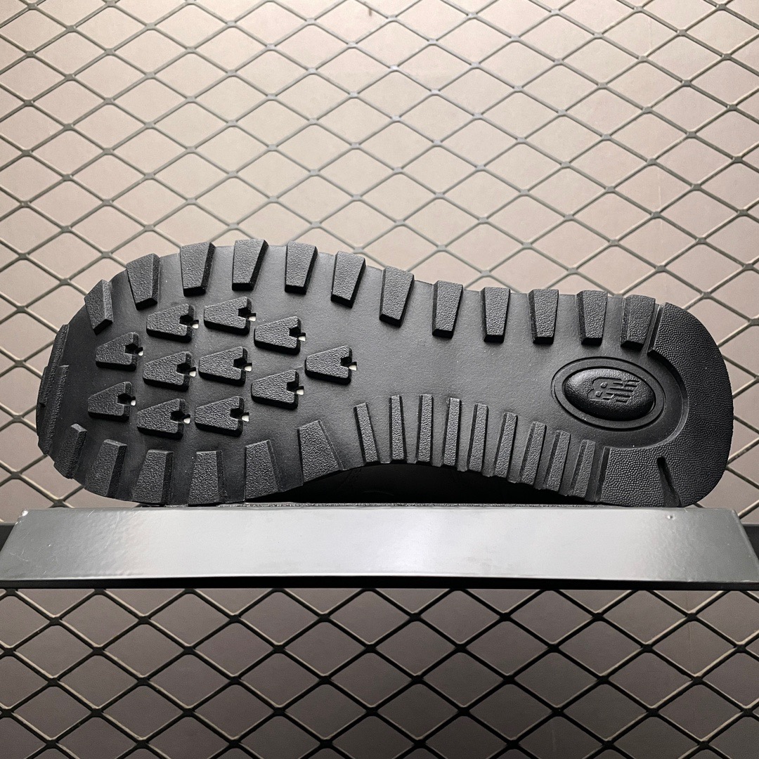 New Balance Sneakers-99