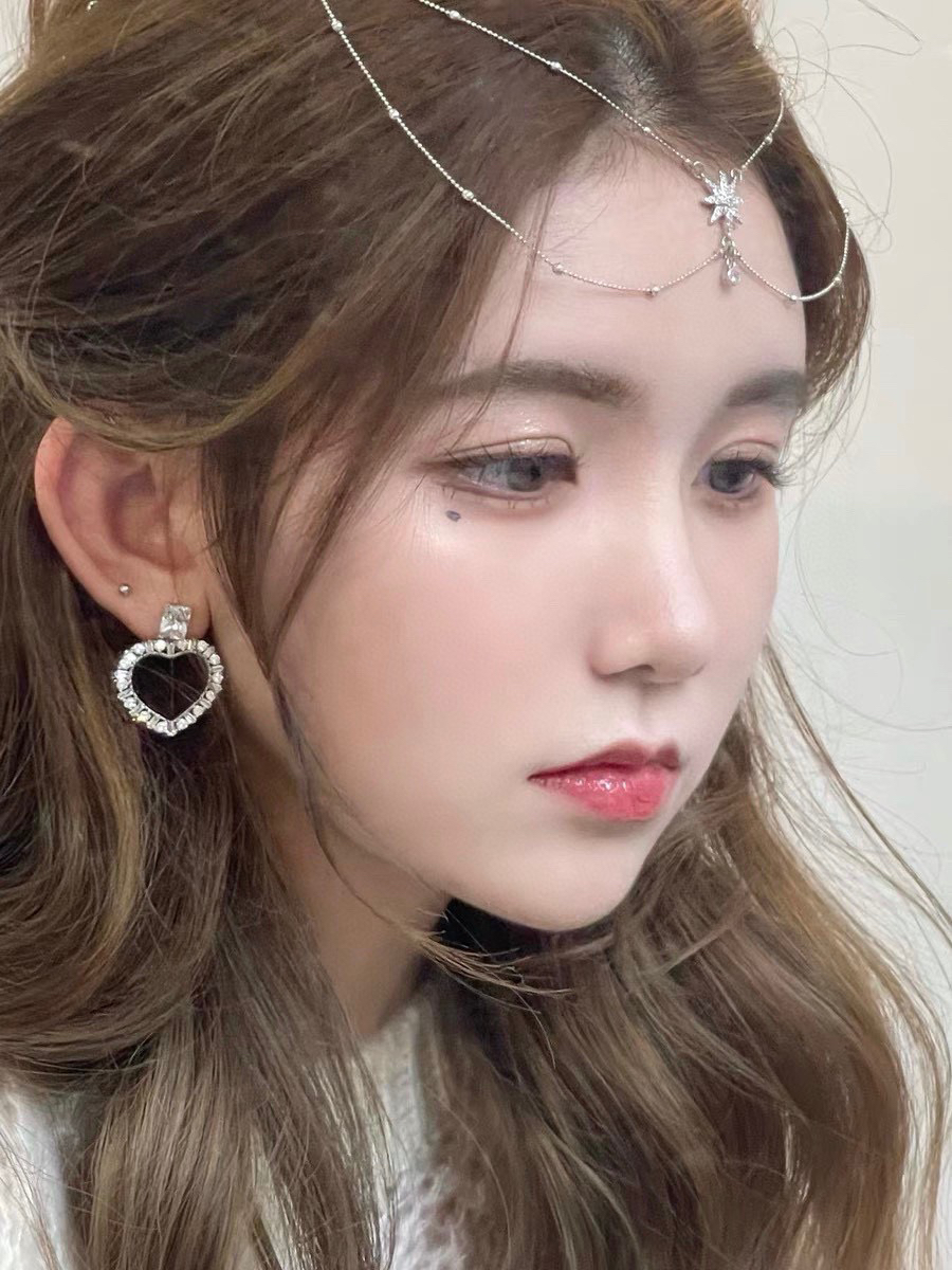 Van Cleef & Arpels earring-45