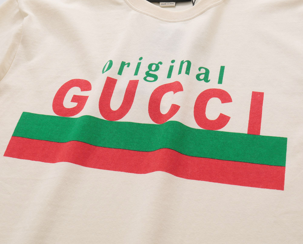 Gucci clothing-279