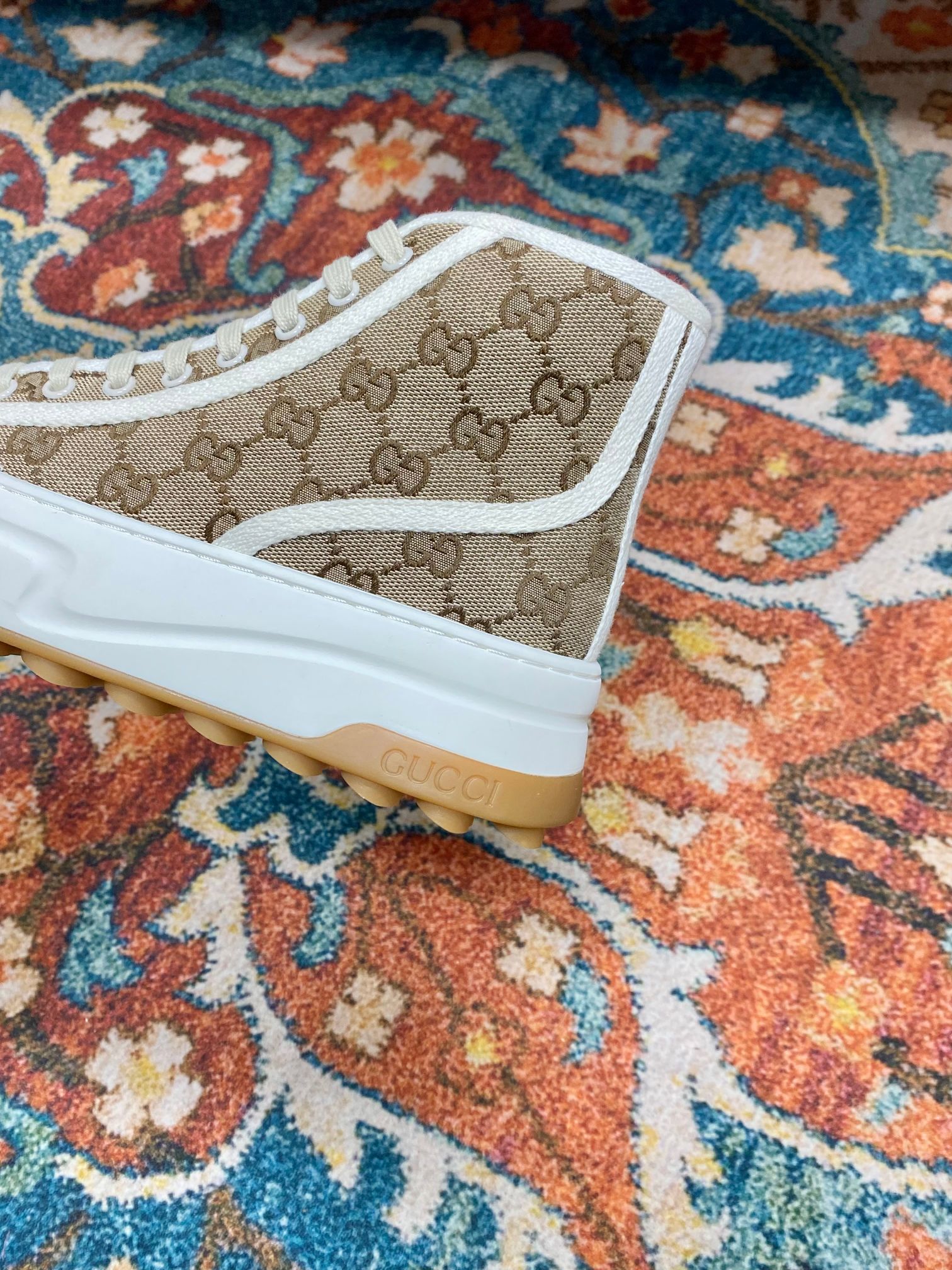 Gucci Sneakers-150